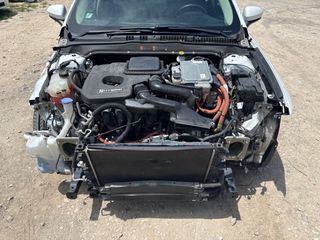 2017 Ford Fusion Hybrid SE - Primary Damage Straight On Image